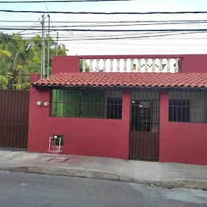 Estancia Riker , Cancún Mexiko
